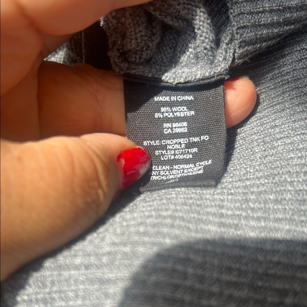 Gray Ribbed Women's Sweater - Picture 6 of 6